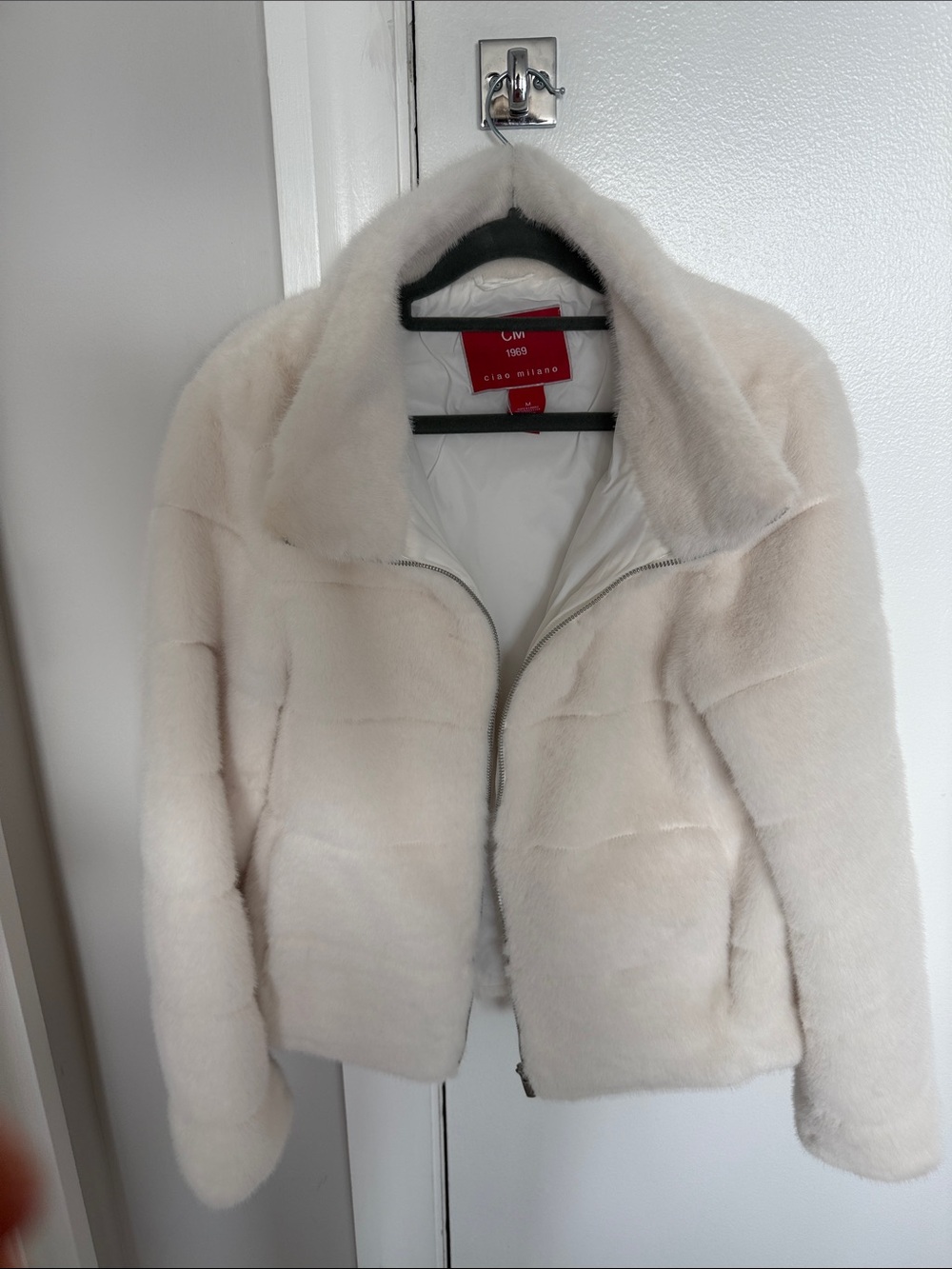 Milano Women's Cream Teddy Faux Fur Zip Jacket